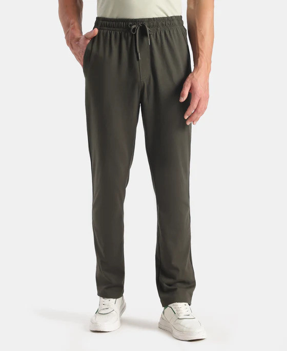 JOCKEY REGULAR FIT TRACKPANT 9500